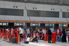 ANTALYA HAVALİMANI YENİ TERMİNAL BİNALARI BİR YILDIR HİZMETTE