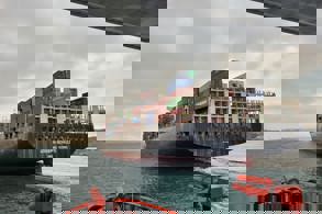 ŞUBAT 2022’DEN BERİ ODESSA LİMANINDA BULUNAN ‘JOSEPH SCHULTE’ İSİMLİ YÜK GEMİSİ İSTANBUL BOĞAZINA ULAŞTI