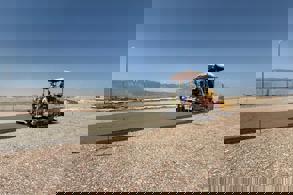 HATAY HAVALİMANI’NDA DEPREMİN İZLERİ SİLİNİYOR