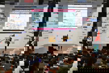 BAKAN URALOĞLU, MÜHENDİS ADAYLARIYLA BİR ARAYA GELDİ