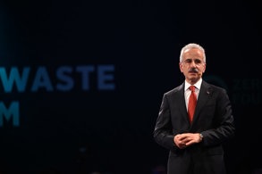 BAKAN URALOĞLU, ULAŞTIRMADA SIFIR ATIK VİZYONUNU ANLATTI