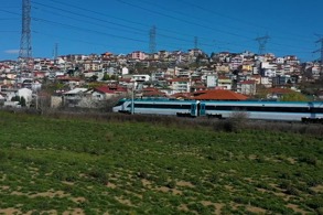 MİLLİ HIZLI TREN FİLOSU İÇİN İKİNCİ SET YOLDA