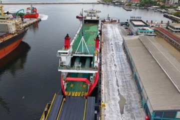 DENİZLERDE GEMİ-RAY TAŞIMACILIĞI