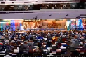 KÜRESEL DENİZCİLİĞİN GELECEĞİ İÇİN ORTAK SORUMLULUK VURGUSU