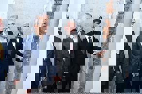 ULAŞTIRMA VE ALTYAPI BAKANI ABDULKADİR URALOĞLU 15 TEMMUZ’UN SİMGELERİNDEN TÜRKSAT'I ZİYARET ETTİ