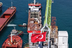 İLK YERLİ VE MİLLÎ TARAMA GEMİSİ SUYA İNDİ 