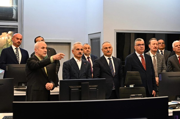 UYDU DESTEKLİ SİSTEMLER TEHLİKE SİNYALLERİNİ DAKİKALAR İÇİNDE TESPİT EDİYOR