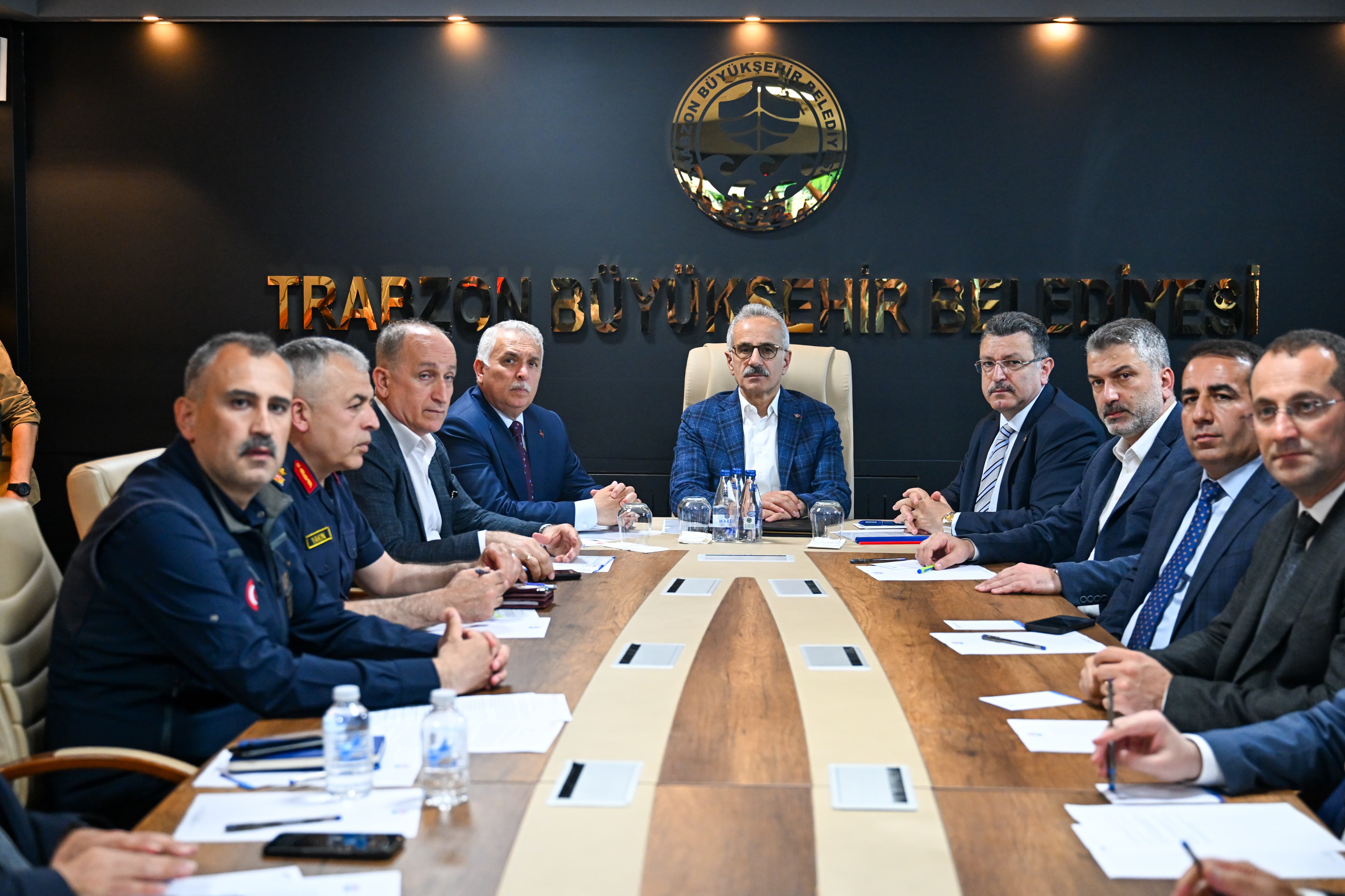 BAKAN URALOĞLU, AFETİN ARDINDAN TRABZON’DA