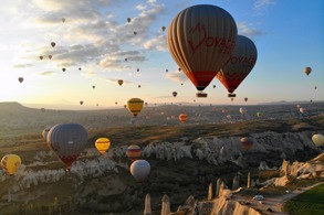 BALON TURİZMİNDE YOLCU SAYISI BAŞKENTİN NÜFUSUNU AŞTI