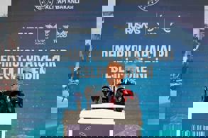 YENİ NESİL DEMİRYOLU ARAÇLARI HİZMETE HAZIR