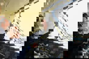 GAZİRAY’DA KULLANILACAK İLK MİLLİ BANLİYÖ TREN SETİ RAYLARA ÇIKTI