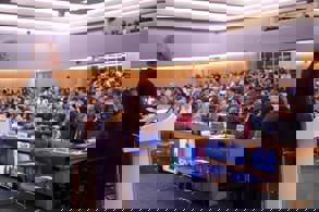 KÜRESEL DENİZCİLİĞİN GELECEĞİ İÇİN ORTAK SORUMLULUK VURGUSU