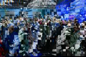 BAKAN URALOĞLU'NDAN TRABZON'A HAFİF RAYLI SİSTEM AÇIKLAMASI