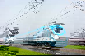 YHT’LERLE DÜNYA’NIN ETRAFINDA 2003 TUR!