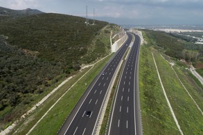 TÜRKİYE’DEKİ ARAÇLARIN YARISI BAYRAMDA OTOYOLLARDAYDI