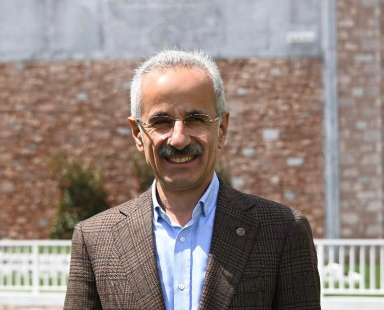 TÜRK LİMANLARI DÜNYANIN ZİRVESİNDE!