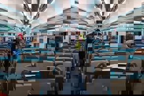 MİLLİ ELEKTRİKLİ TRENİN 3. SETİ RAYLARA ÇIKTI