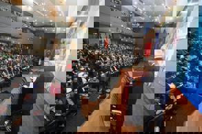 DÜNYANIN YAKITI “VERİ”, MOTORU “YAPAY ZEKA”, YOLLARI “MOBİL İLETİŞİM ŞEBEKELERİ” OLACAK