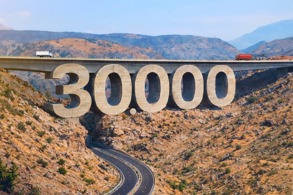 BÖLÜNMÜŞ YOL UZUNLUĞU, DÜNYA’NIN ÇEVRESİNİN 4’TE 3’ÜNE ULAŞTI