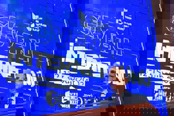 GÜVENLİ İNTERNET GÜNÜ'NDE BAKAN URALOĞLU'NDAN AİLELERE ÇAĞRI: ÇOCUKLARINIZI İNTERNETTE YALNIZ BIRAKMAYIN