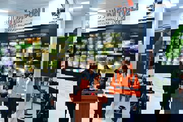 ULAŞTIRMA BAKANI URALOĞLU: 14 YOLUMUZ ULAŞIMA AÇILMIŞTIR