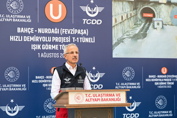 TÜRKİYE’NİN EN UZUN DEMİRYOLU TÜNELİNDE IŞIK GÖRÜNDÜ