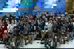 DÜNYANIN YAKITI “VERİ”, MOTORU “YAPAY ZEKA”, YOLLARI “MOBİL İLETİŞİM ŞEBEKELERİ” OLACAK