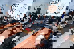 BAKAN URALOĞLU’NDAN ARTVİN’E MÜJDELER