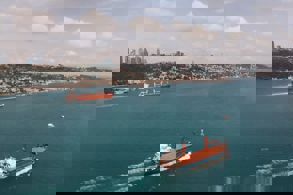 BOĞAZLARDAN GEÇEN GEMİ SAYISINDA YÜKSELİŞ