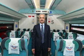 TÜRKİYE 16 YIL ÖNCE YÜKSEK HIZLI TRENLE TANIŞTI