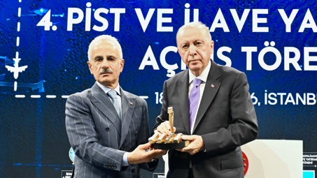 CUMHURBAŞKANI ERDOĞAN’IN TALİMATIYLA 4. PİSTTEN İLK UÇAK HAVALANDI