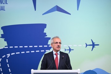 52 HAVALİMANININ DİJİTAL REHBERİ "CEP"TE