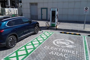 ELEKTRİKLİ ARAÇ ŞARJ İSTASYONU 11 BİNİ, SOKET SAYISI 28 BİNİ AŞTI