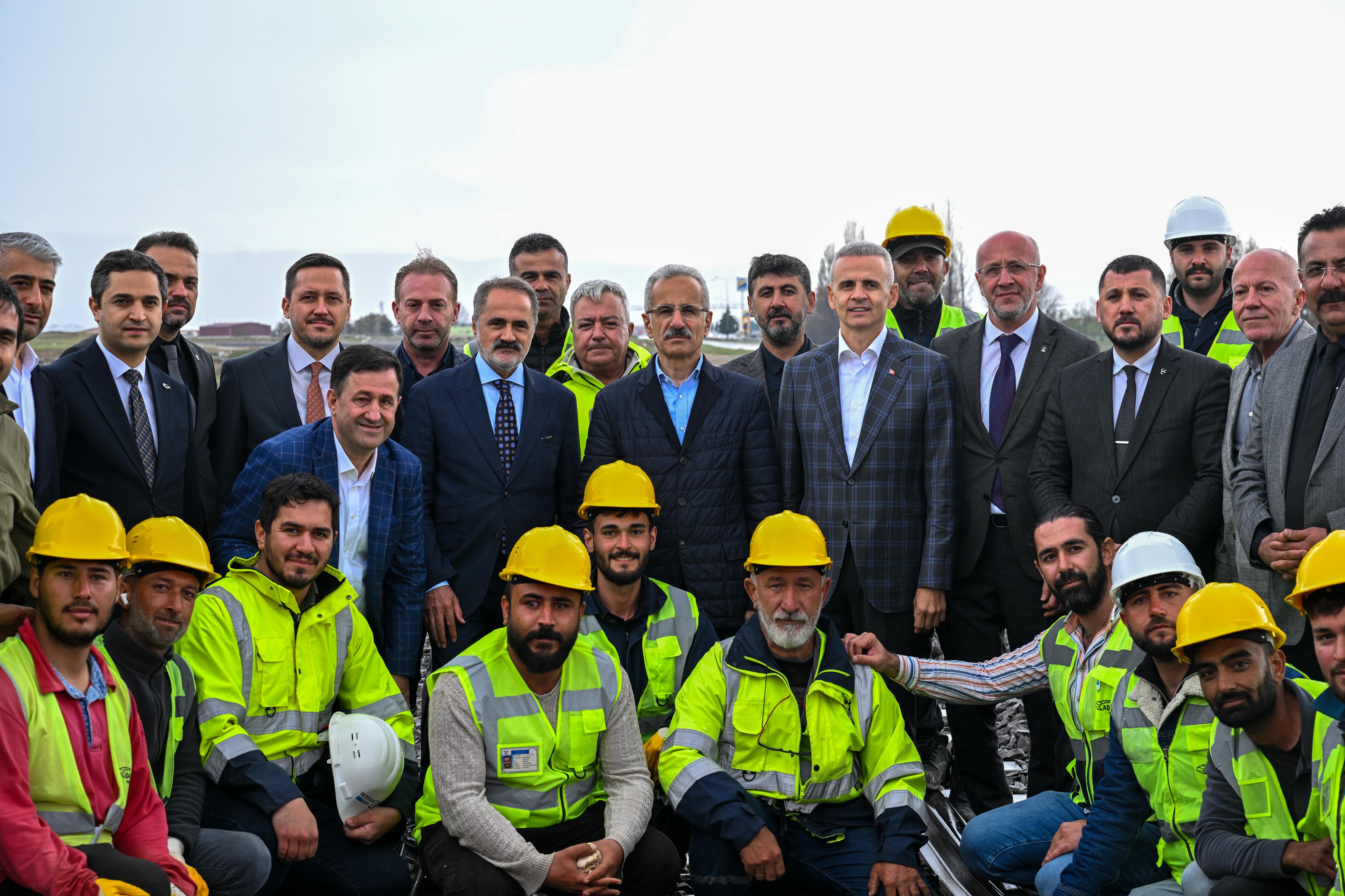 KARAMAN-ULUKIŞLA HATTI TÜRKİYE’NİN KALKINMA YOLU’NDAKİ ROLÜNÜ GÜÇLENDİRECEK