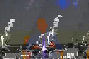 BAKAN URALOĞLU MISIR’DA TÜRKİYE’NİN ULAŞTIRMA VİZYONUNU ANLATTI