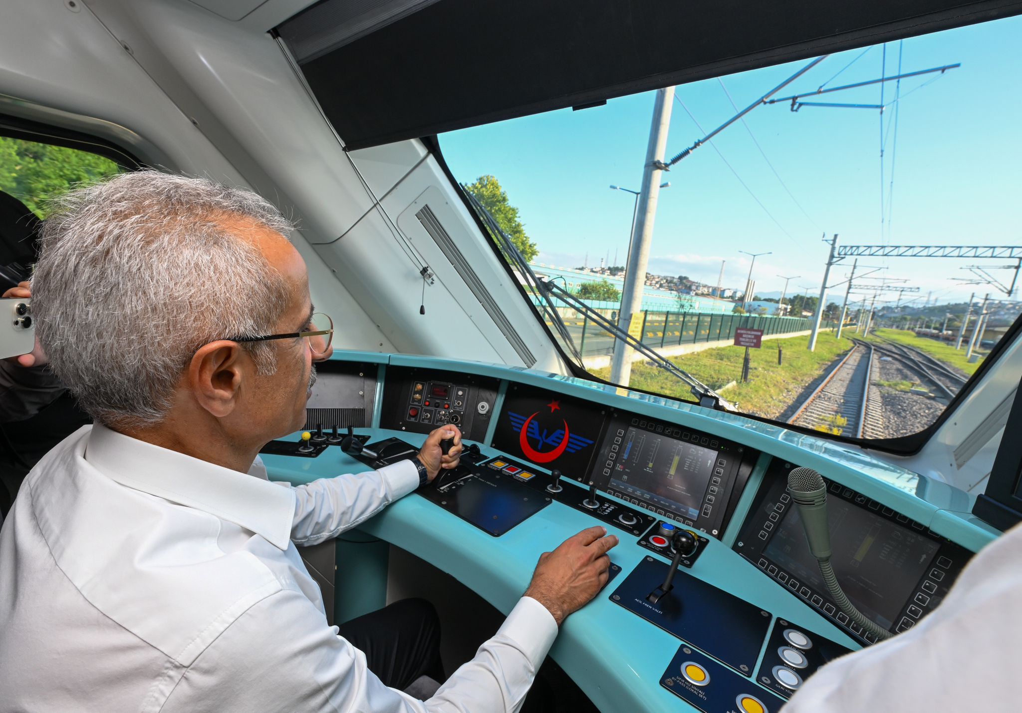 İLK YERLİ VE MİLLİ HIZLI TRENİMİZ'DE SONA DOĞRU