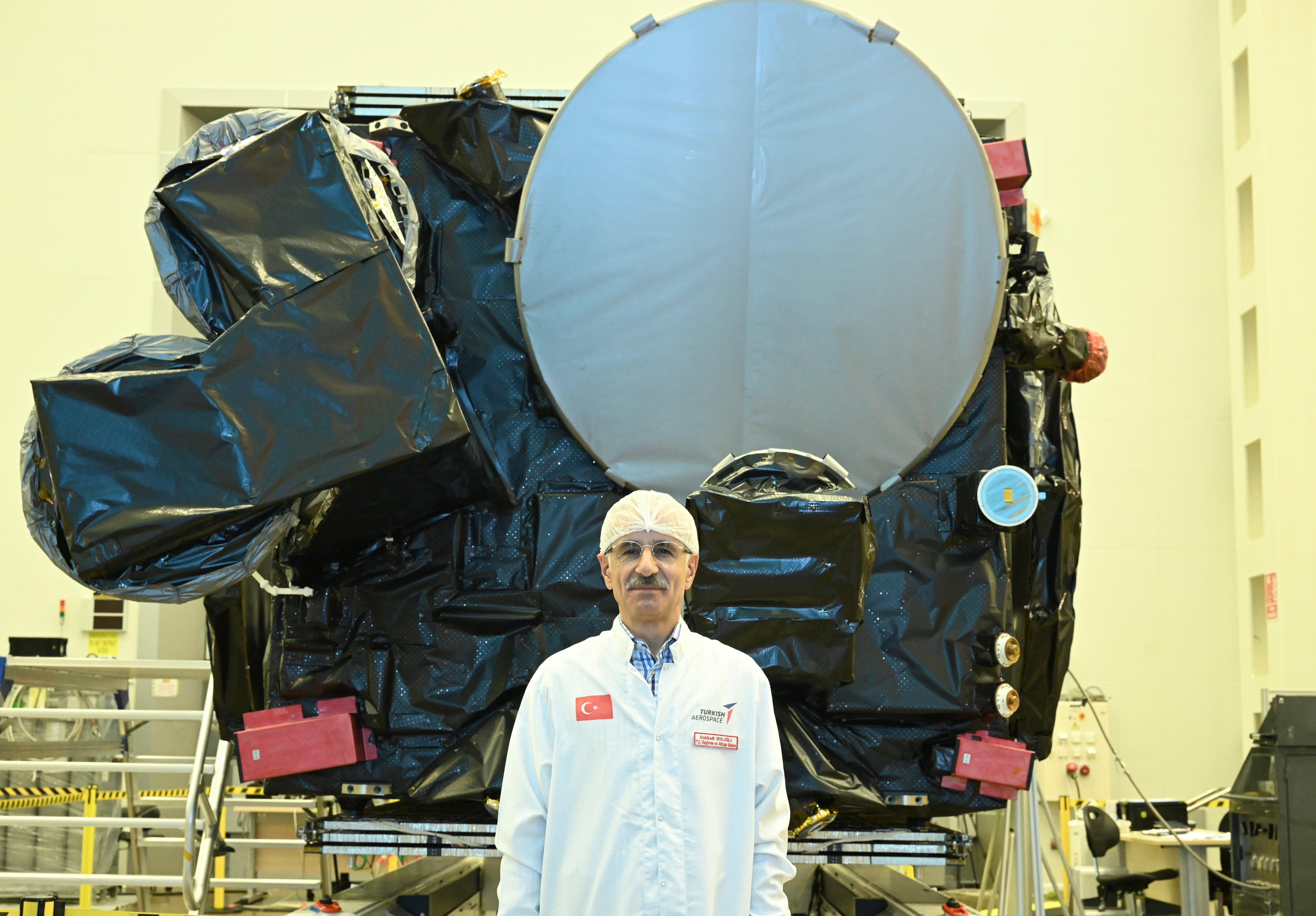 TURKSAT6A'DA HEYECAN DORUKTA!