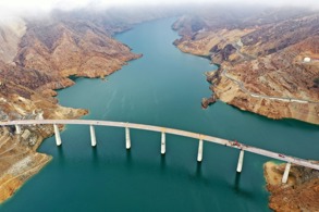 YUSUFELİ’NDE İKİ YAKA BİRLEŞTİ