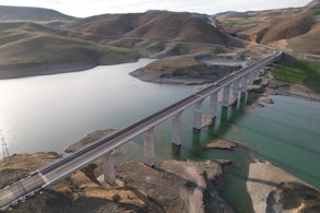 TUNCELİ’YE 9,1 MİLYAR LİRALIK 3 KARAYOLU PROJESİ