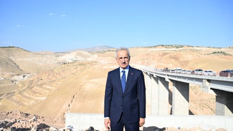 88 KİLOMETRELİK YOL 1 SAATE DÜŞECEK