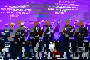 ULAŞTIRMA VE ALTYAPI BAKANLĞI 20. DÖNEM TOPLU İŞ SÖZLEŞMELERİ'NDE İMZALAR ATILDI BAKAN URALOĞLU: ÖNCELİĞİMİZ ÇALIŞANLARIMIZ