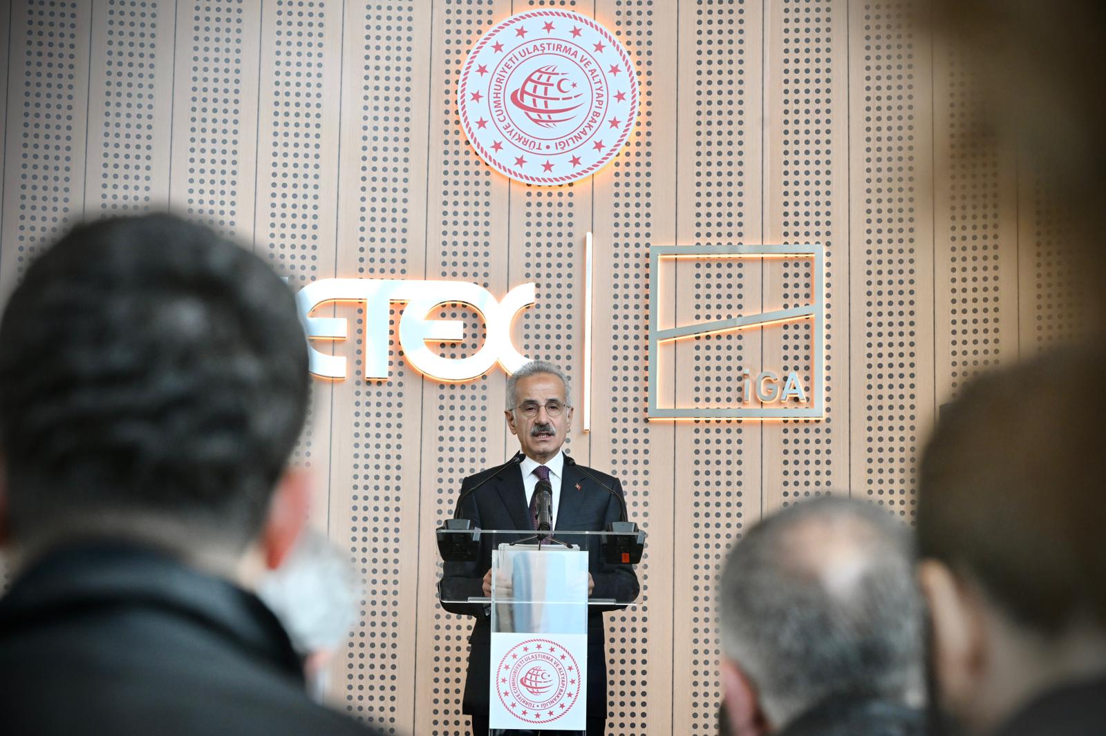 ÖZEL JETLERİN YENİ ROTASI İSTANBUL HAVALİMANI 
