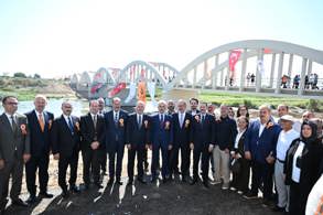 ASIRLIK KÖPRÜ YENİDEN AYAĞA KALDIRILDI