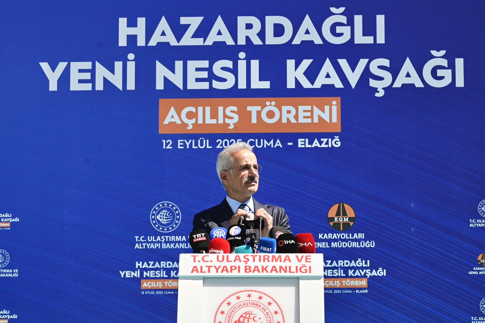 ELAZIĞ HAZARDAĞLI YENİ NESİL KAVŞAĞI HİZMETE AÇILDI