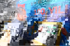 İSRAİL’İN ZULMÜ PULLARLA UNUTULMAYACAK