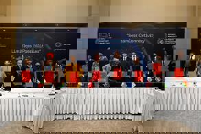 AFRİKA’YA TARİHİ DESTEK