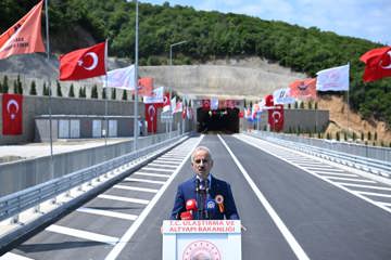 BİR SAATLİK YOL YARIM SAATE DÜŞTÜ