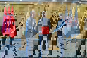 HİDROJEN YAKITLI TREN İÇİN İMZALAR ATILDI