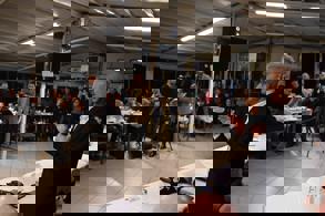 BAKAN URALOĞLU, BALIKÇILARLA SAHURDA BİR ARAYA GELDİ