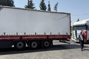 13 YIL SONRA SURİYE İLE KESİNTİSİZ KARAYOLU TAŞIMACILIĞI YENİDEN BAŞLADI